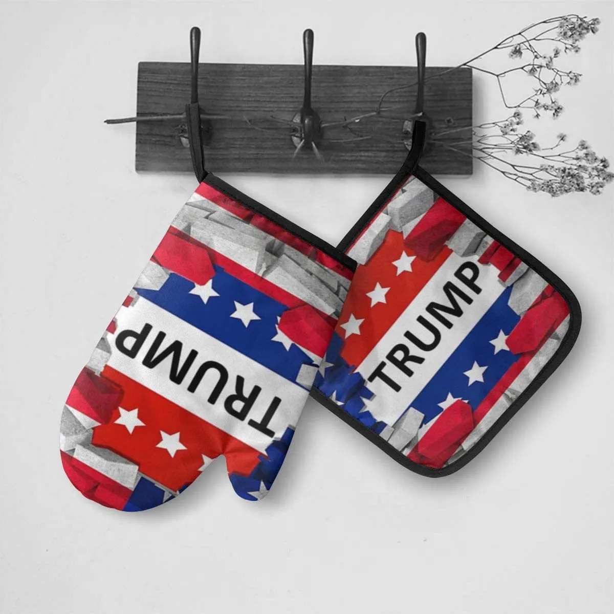 Trump Flag Oven Mitt and Pot Holders Set